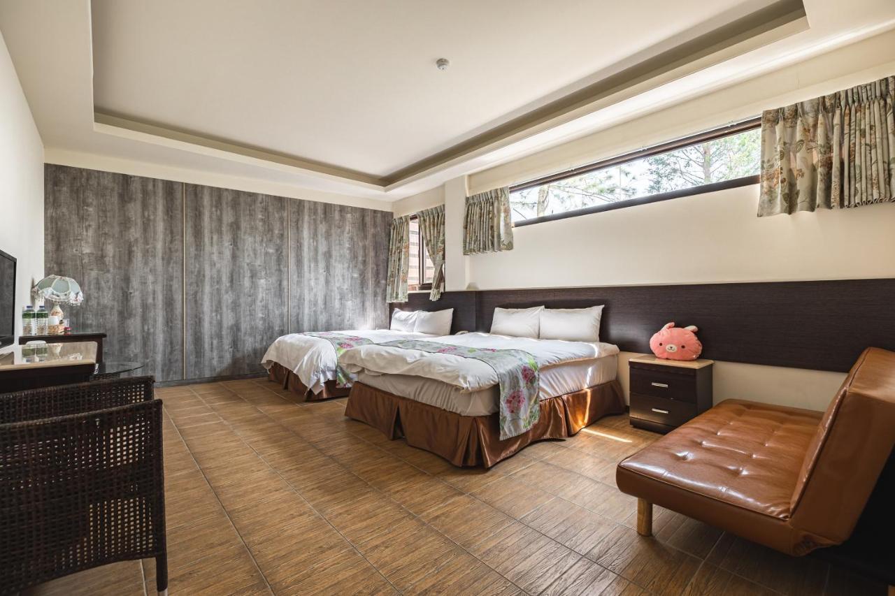 Hua Mu Xing Jing B&B Renai Exterior photo