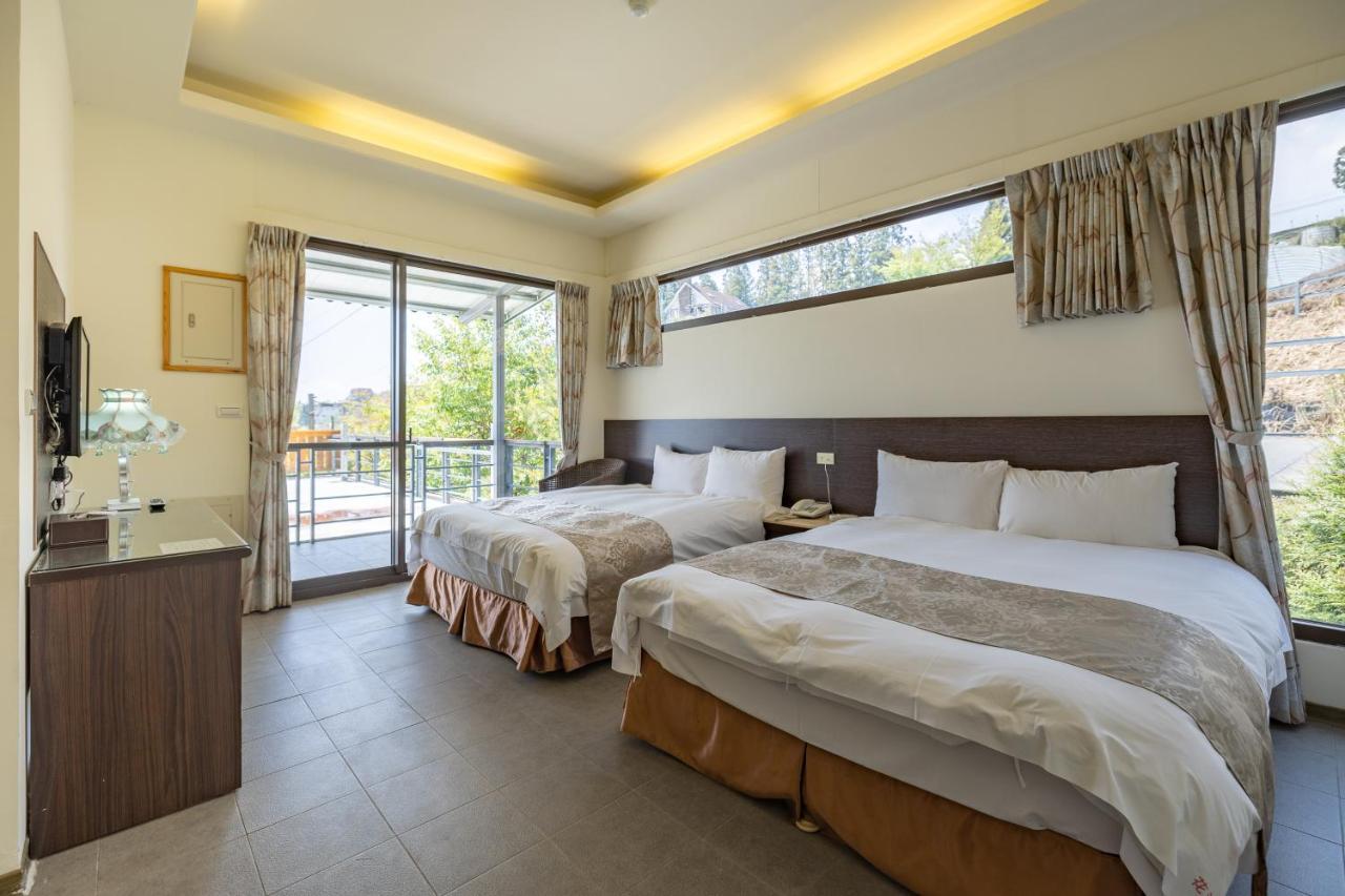 Hua Mu Xing Jing B&B Renai Exterior photo