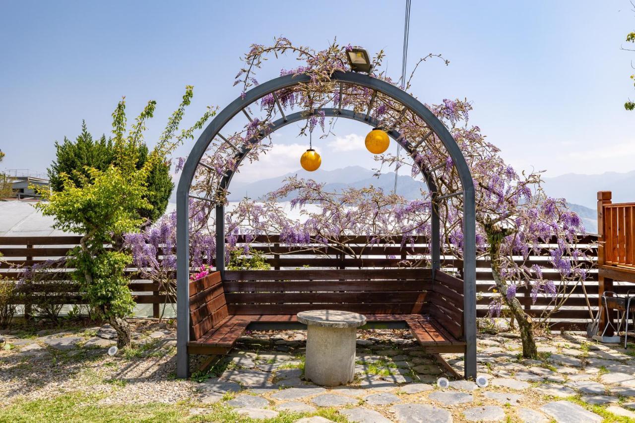 Hua Mu Xing Jing B&B Renai Exterior photo